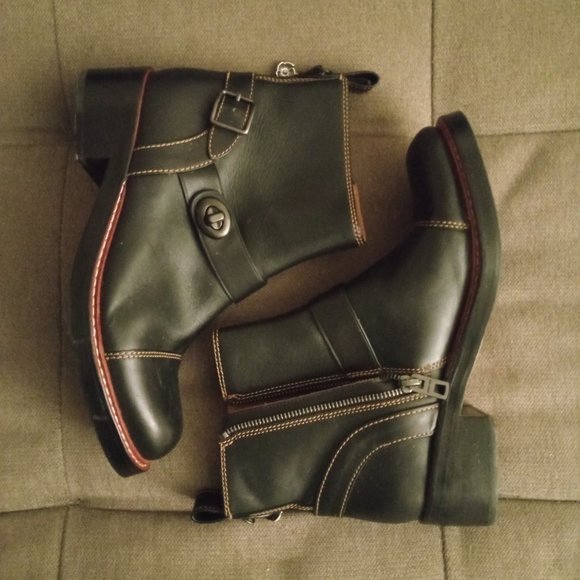 Coach - Women's Black Loafer Boot - Picture 1 of 9